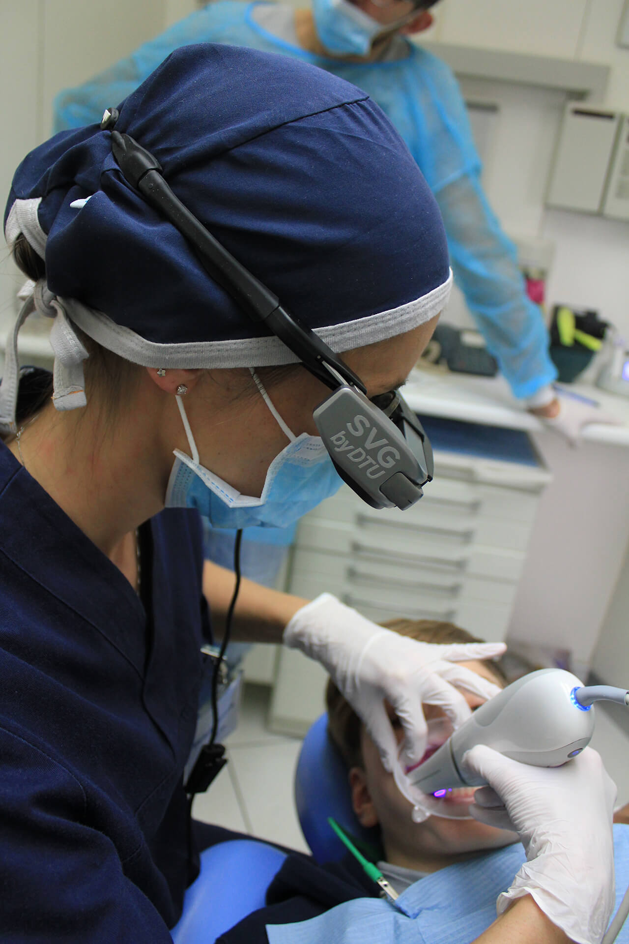 carmen-oriolo-dental-clinic-lido-di-ostia-vertical